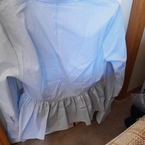 New with tag FOREVER 21 Dress Shirt Size L - Picture 4 of 5